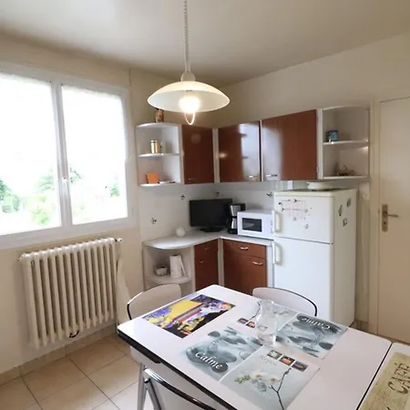 Tatil Evi Maison Renovee Avec Jardin Clos, Proche D'aurillac Et Du Parc Des Volcans, Garage Et Tout Confort. - Fr-1-742-102 Jussac
