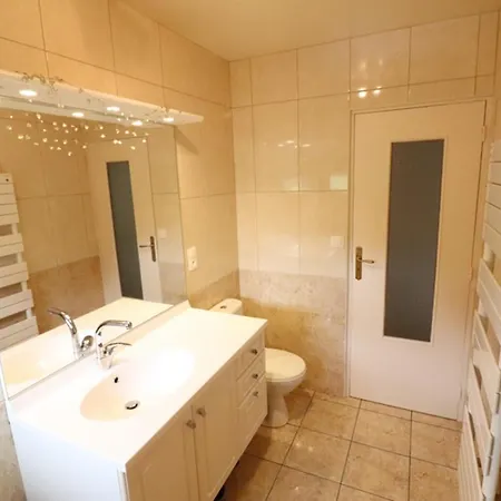 Maison Renovee Avec Jardin Clos, Proche D'aurillac Et Du Parc Des Volcans, Garage Et Tout Confort. - Fr-1-742-102