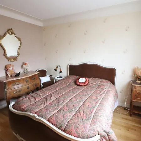 Maison Renovee Avec Jardin Clos, Proche D'aurillac Et Du Parc Des Volcans, Garage Et Tout Confort. - Fr-1-742-102 *